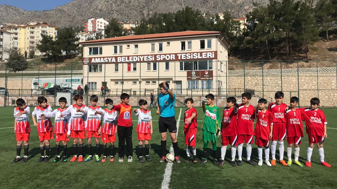 Futbol Turnuvası-Küçük Erkekler Kategorisi Yarı Final Heyecanı